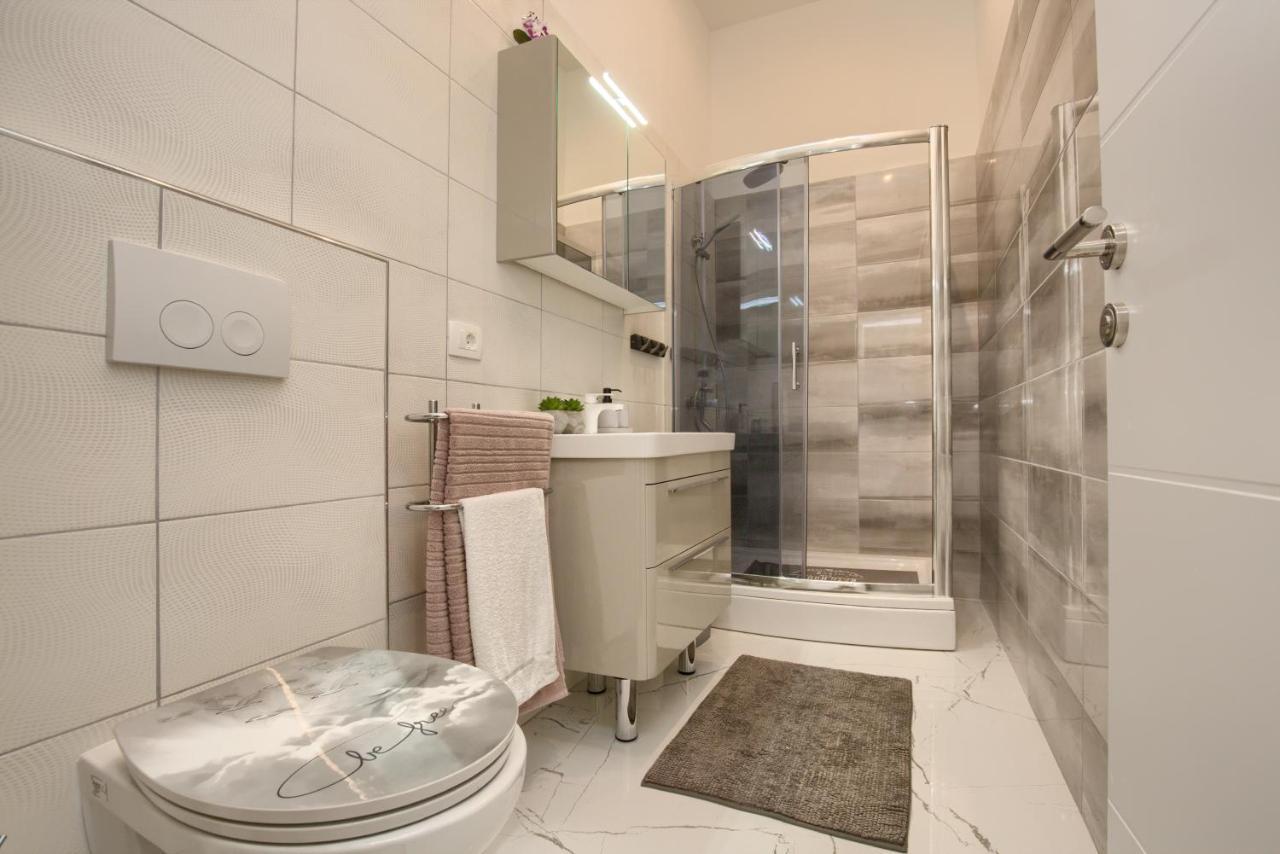 Pasko Properties Rental 普拉 外观 照片