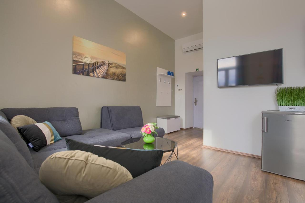 Pasko Properties Rental 普拉 外观 照片