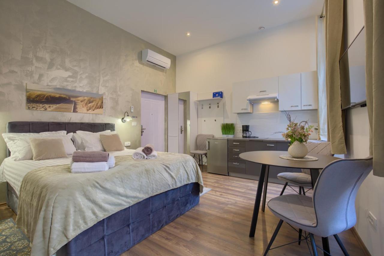 Pasko Properties Rental 普拉 外观 照片